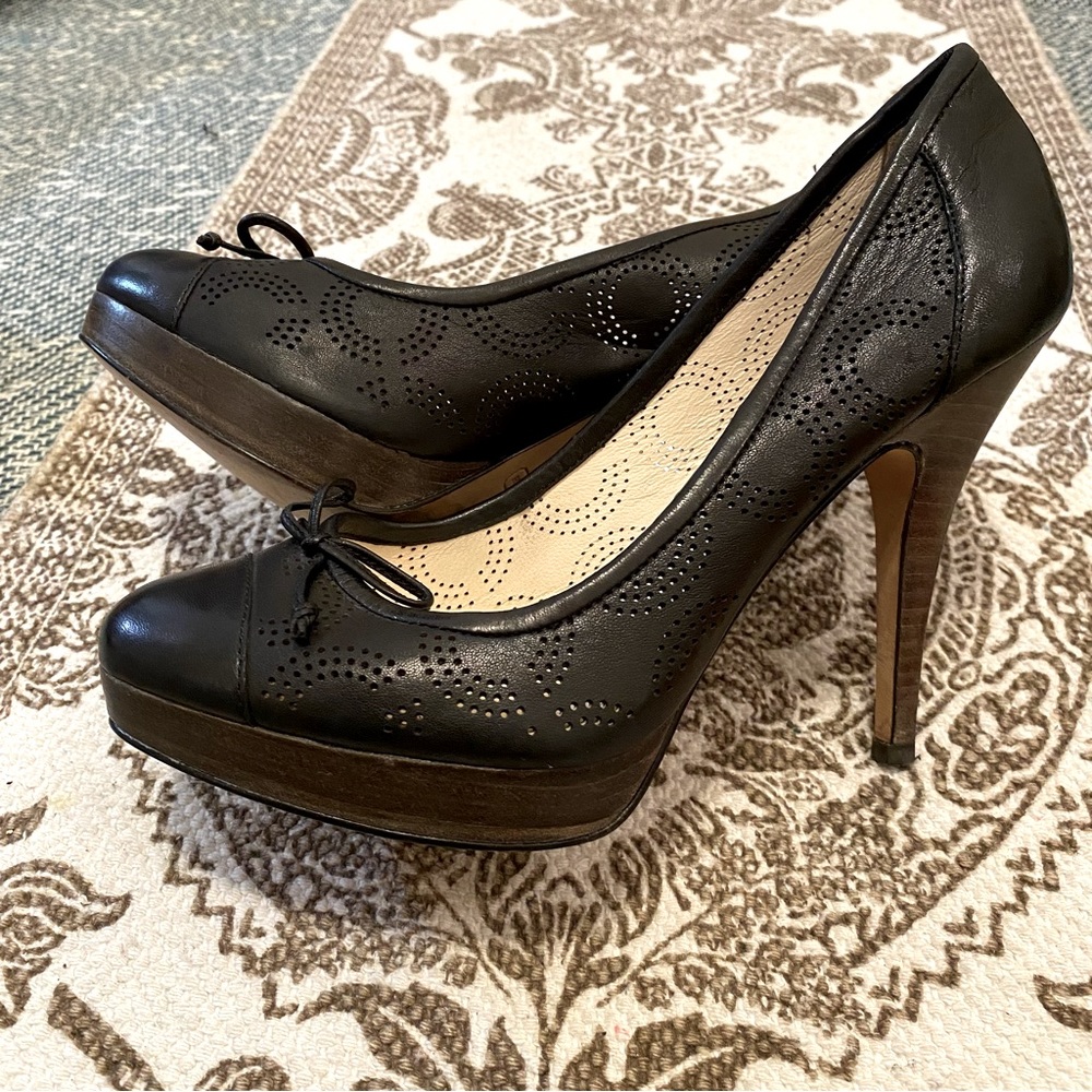 COACH Bethanie Black Leather Pump Heel Size 7.5